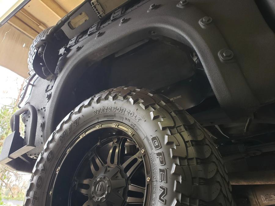 Детали экстерьера Toyota Tundra CrewMax 4x4 Zombie Apocalypse 2013 года  (фото 445 из 461)